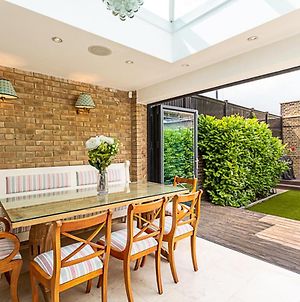 An Idyllic Luxury House In Lively London photos Exterior