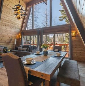 Midnight By Avantstay Remodeled Alpine Meadows A-Frame photos Exterior
