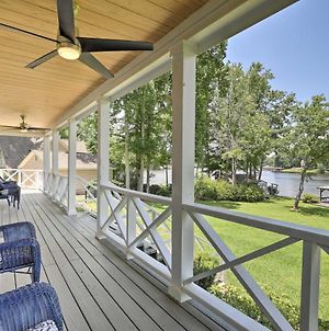 Charming Lakefront Retreat Dock And Boat Slip! photos Exterior