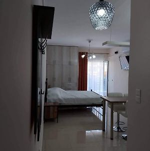 Loutraki vibes apartments photos Exterior