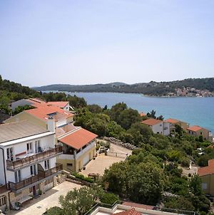 Apartments And Rooms By The Sea Tisno, Murter - 5128 photos Exterior