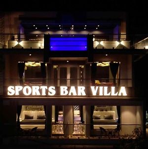 Sports Bar Villa Uniquely Sporty Luxurious 6Bhk Waterfall Infinity Pool By Shiloh Stay photos Exterior