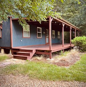 Cabin 3 - Modern Cabin Rentals In Southwest Mississippi At Firefly Lane photos Exterior