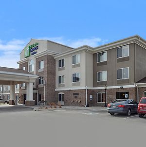 Holiday Inn Express & Suites Omaha West photos Exterior