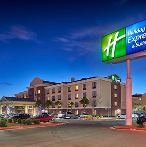 Holiday Inn Express & Suites El Paso Airport photos Exterior
