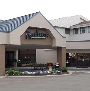 Radisson Hotel Detroit-Farmington Hills photos Exterior