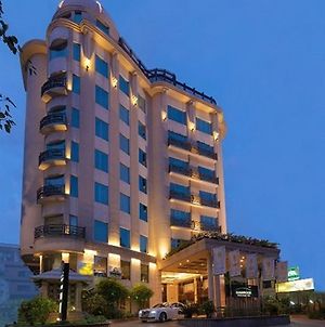 Goldfinch Hotel Bangalore photos Exterior