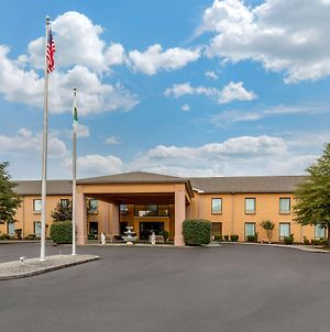 Quality Inn & Suites Benton - Draffenville photos Exterior