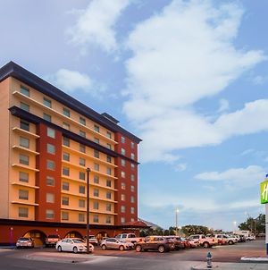 Holiday Inn Express El Paso-Central photos Exterior
