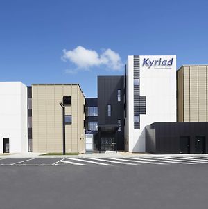 Kyriad Prestige Pau - Palais Des Sports photos Exterior