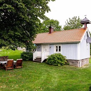 Cozy Little Cottage In Smaland Close To Lake And Fishing photos Exterior