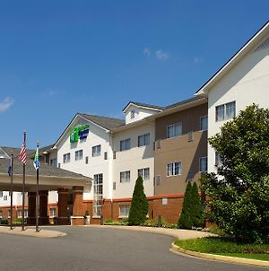 Holiday Inn Express & Suites Charlottesville - Ruckersville photos Exterior