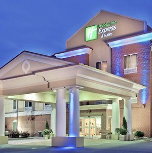 Holiday Inn Express Hotel & Suites Urbana-Champaign photos Exterior