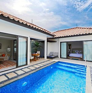 Holiday Villa Pantai Indah photos Exterior