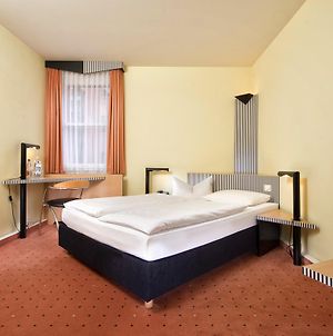 Tryp By Wyndham Halle photos Room