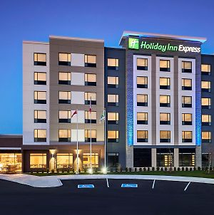 Holiday Inn Express - Niagara-On-The-Lake, An Ihg Hotel photos Exterior