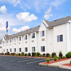 Microtel Inn & Suites By Wyndham Clarksville photos Exterior