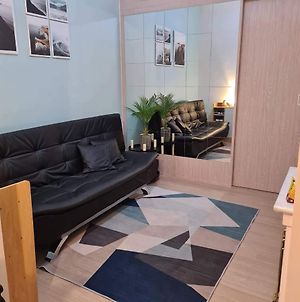 Fully Furnished Condominium-Apartment Unit For 5-6 Guests photos Exterior