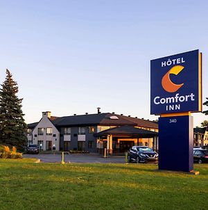 Comfort Inn Aeroport photos Exterior