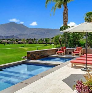 Legends By Avantstay Stunning Golf Villa Featuring Spa Pool Fire-Pit photos Exterior