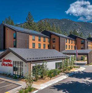 Hampton Inn & Suites South Lake Tahoe photos Exterior