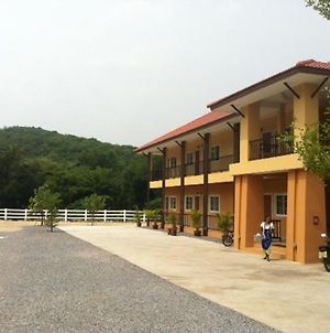 Bansuanrimnam Pakchong Resort photos Exterior