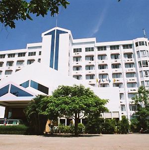 Thepnakorn Hotel photos Exterior
