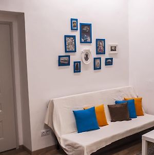 Blue Home In The Heart Of Budapest photos Room
