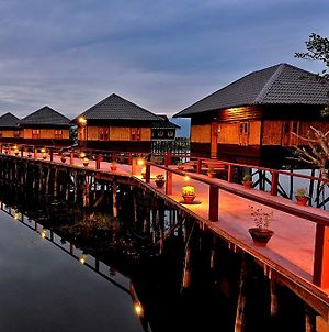 Shwe Inn Tha Floating Resort photos Exterior