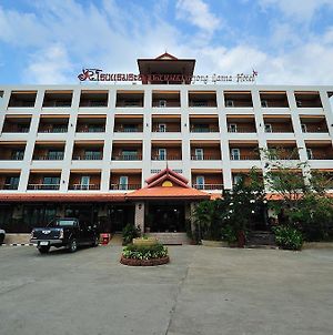 Rayong Lanna Hotel photos Exterior