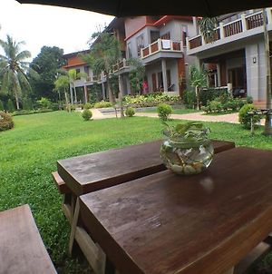 Lanta Intanin Resort - Sha Extra Plus photos Exterior