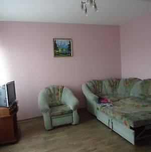 Hotel In Apartment Irkutsk photos Room