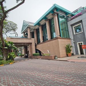 Residence At Singapore Recreation Club photos Exterior