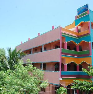 Rainbow Guest House Tiruvannamalai photos Exterior