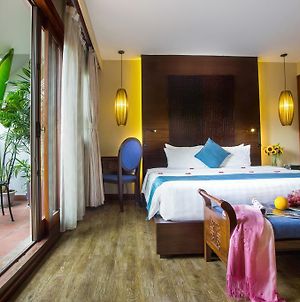 Oriental Suites Hotel & Spa photos Exterior