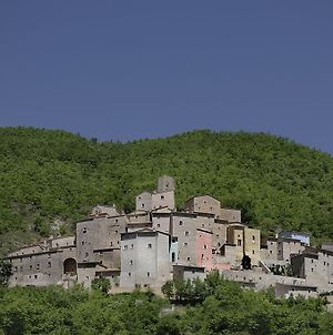 Castello Di Postignano Relais photos Exterior