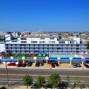 Admiral Resort Motel photos Exterior