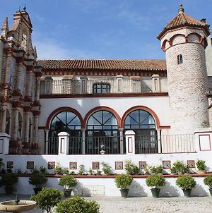 El Palacio De San Benito photos Exterior