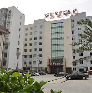 Shun Ying Li Yu Hotel photos Exterior