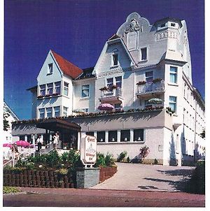 Hotel Wildunger Hof Mit Gemeinschaftskuche photos Exterior