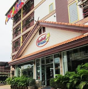 Baan Rabiang Mai Maesot Hotel photos Exterior
