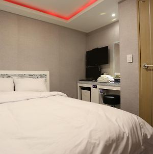 Myeongdong Top Hotel photos Room