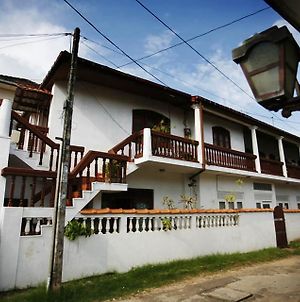 Beach Haven - Wijenayakes Guest House - Galle Fort photos Exterior