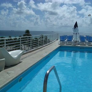 Strand Ocean Drive Suites - Rooftop Pool photos Room