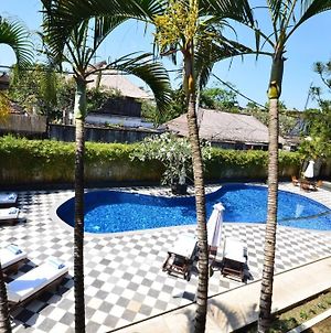 Bali Reski Hotel photos Exterior