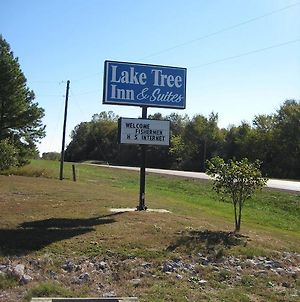 Lake Tree Inn & Suites photos Exterior