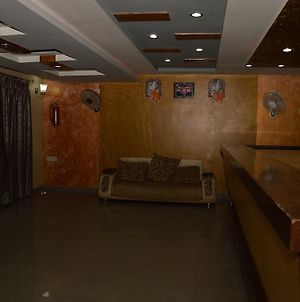 Hotel Vrindavan Regency And Restaurant photos Exterior