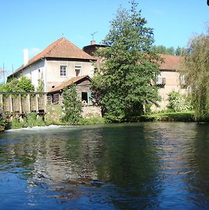 Le Moulin De Fillievres photos Exterior
