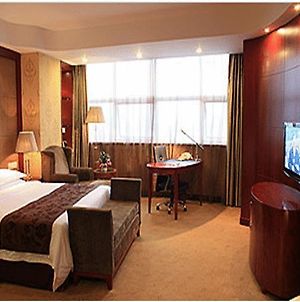 Ourland Airport Business Hotel photos Room