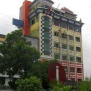 Oyo 1114 Hotel Denpasar Makassar photos Exterior